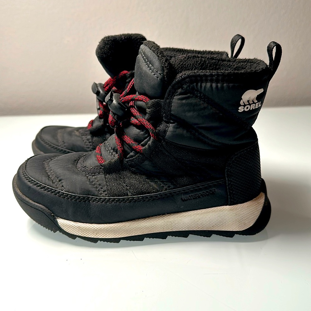 Sorel Boots Boys Size 11